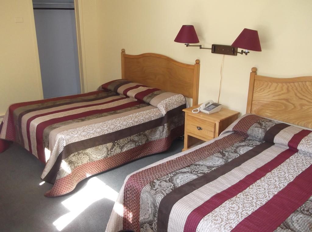 Auberge Mountain View Inn Mont-Tremblant Rom bilde